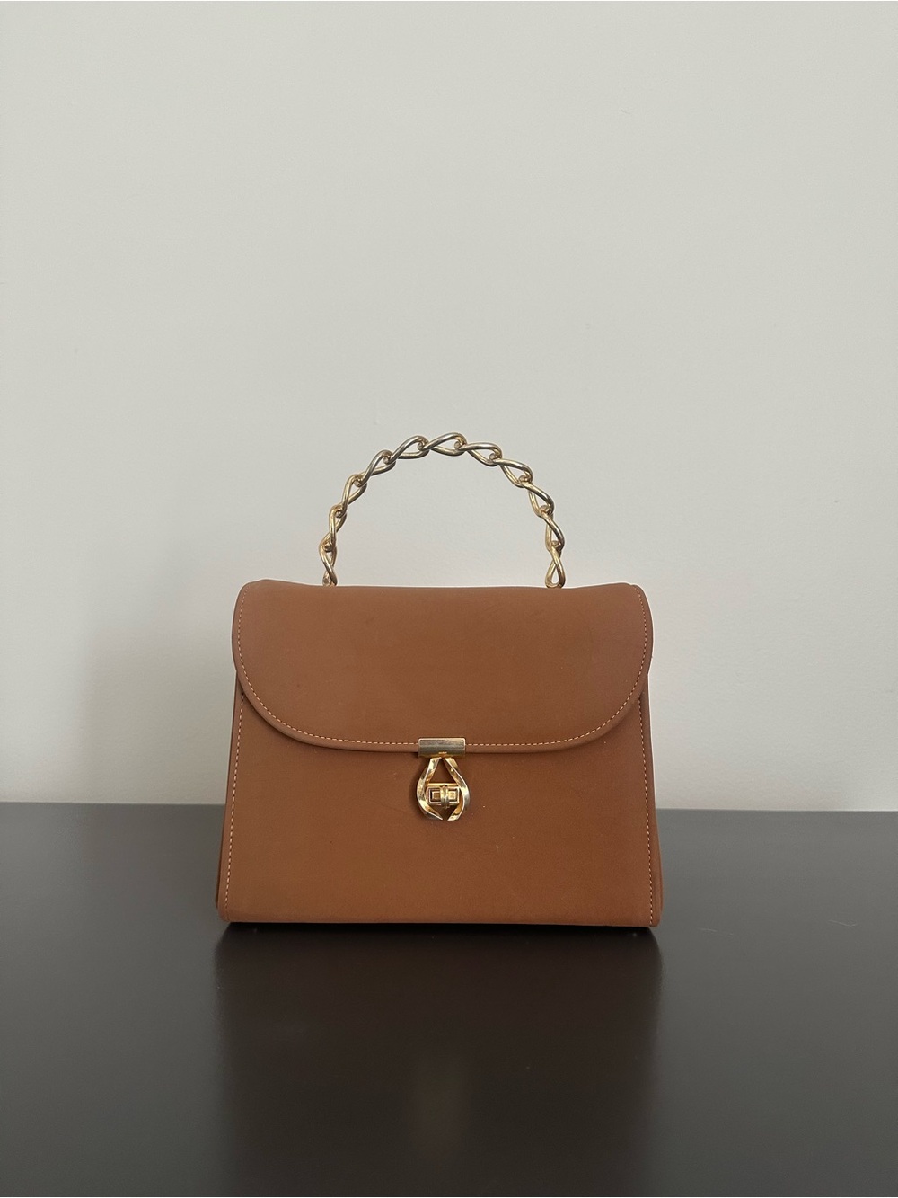 Vintage Structured Tan Handbag with Gold Twisted Handle